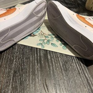 Women’s Nike Blazer